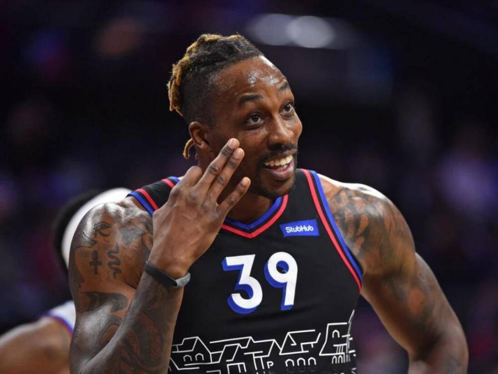 赛地聚焦:NBA常规赛冲刺阶段热度飙升,瓦伦西亚迎来里程碑,管理层满意,年轻球员得到机会的简单介绍 赛地聚焦:NBA常规赛冲刺阶段热度飙升,瓦伦西亚迎来里程碑,管理层满意,年轻球员得到机会的简单介绍